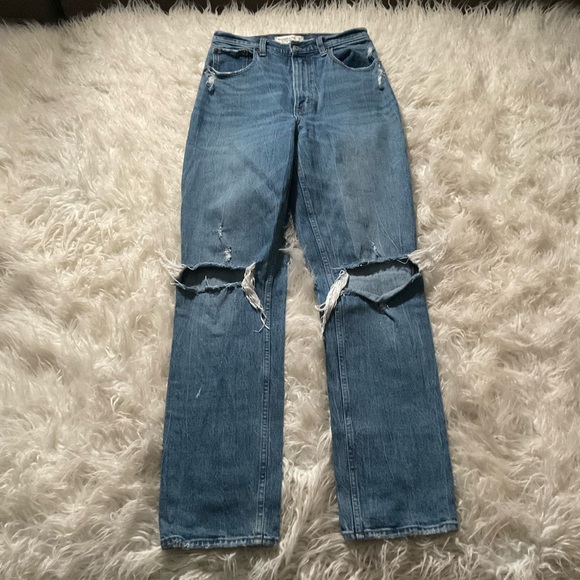 Abercrombie & Fitch Denim - Abercrombie Curve‎ Love The 90s Straight Ultra High Rise Jeans